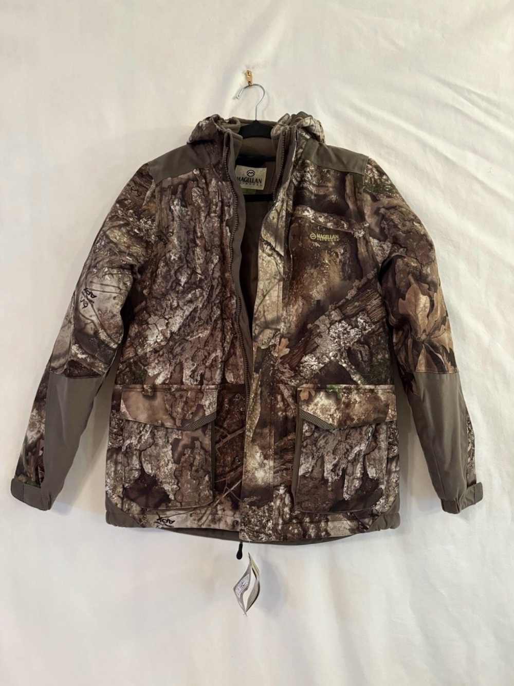 Magellan Outdoors Youth Large Camo Hunting  Hooded Coat Waterproof Full Zip NWT